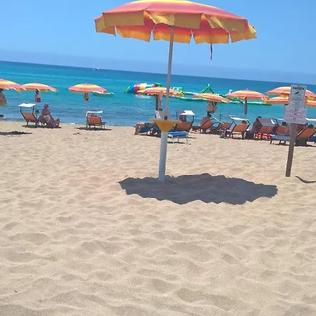 Casa vacanze Al Mare Immersa Nel *